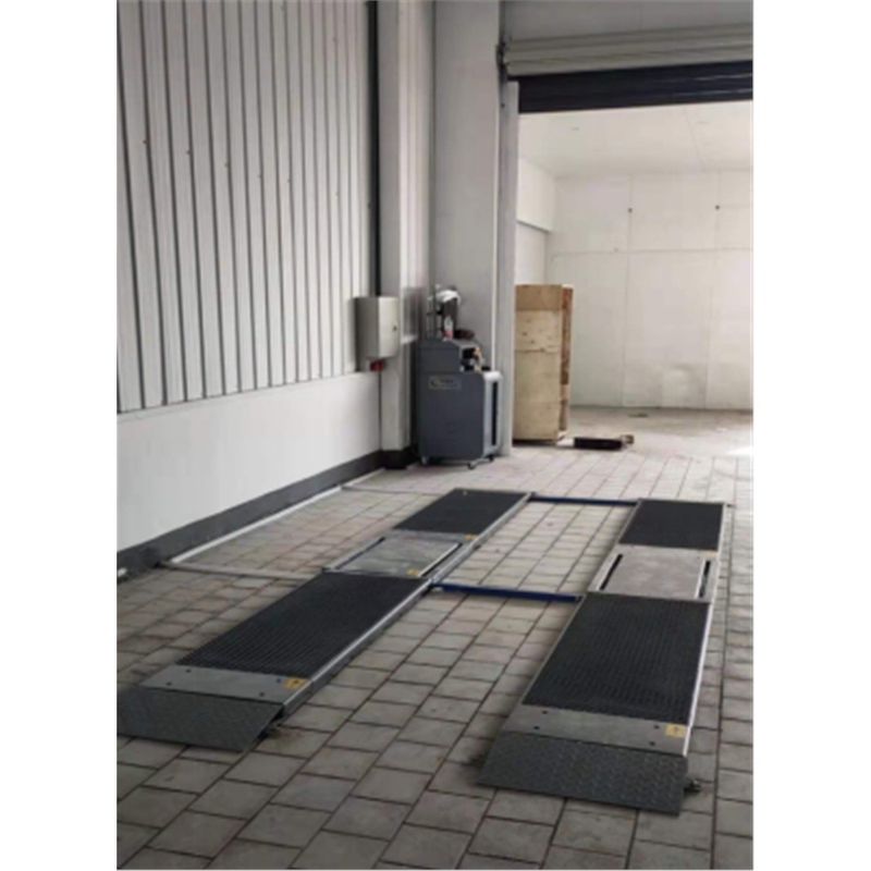 BMW أوروبا تركيب سيارات 2004-2008 جهاز اختبار الفرامل ذو اللوحة المسطحة للغاية خط اختبار السيارات الآلي