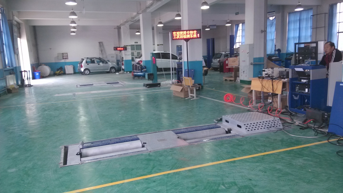 (CT-JXB) النموذج CT-JXB 4000kg خط اختبار المركبات التلقائي بالكامل محركات الأجرة التدريس خط اختبار