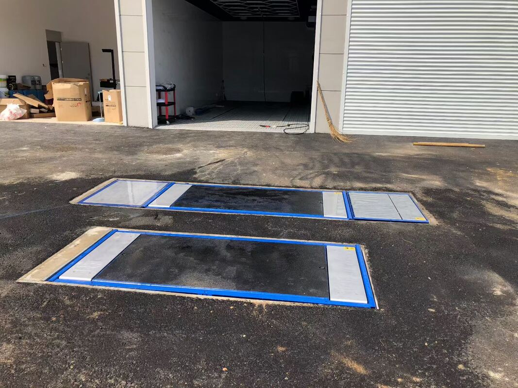 Cartesykj جهاز اختبار الفرامل المسطحة الفاخرة 3T 10T 15T معدات فحص المركبات مسار اختبار المركبات 2CTHPB-13 مع جهاز اختبار فرامل الحمل لمحور التعليق الانزلاقي الجانبي