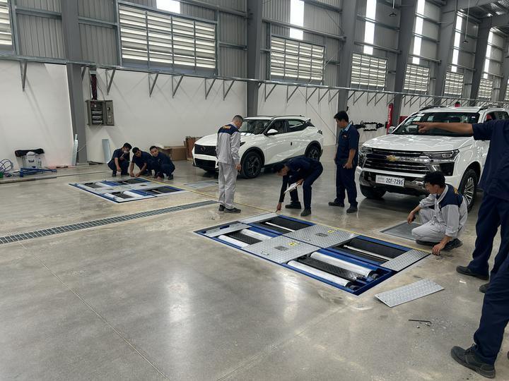 كارتيسي العلامة التجارية CTGT-3-3C رولر ترينيتي خط اختبار المركبات جهاز اختبار الفرامل الدوارة مع تحميل المحور لوحة واحدة اختبار الانزلاق الجانبي للمركبات الخفيفة