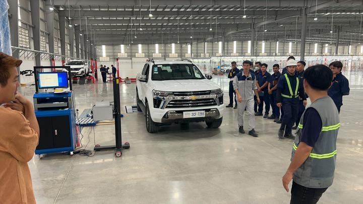 كارتيسي العلامة التجارية CTGT-3-3C رولر ترينيتي خط اختبار المركبات جهاز اختبار الفرامل الدوارة مع تحميل المحور لوحة واحدة اختبار الانزلاق الجانبي للمركبات الخفيفة